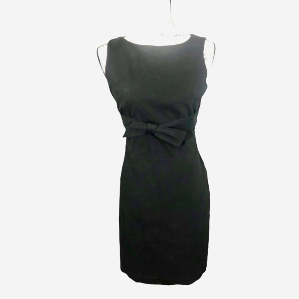 BANANA REPUBLIC BLACK FRONT  BOW DRESS